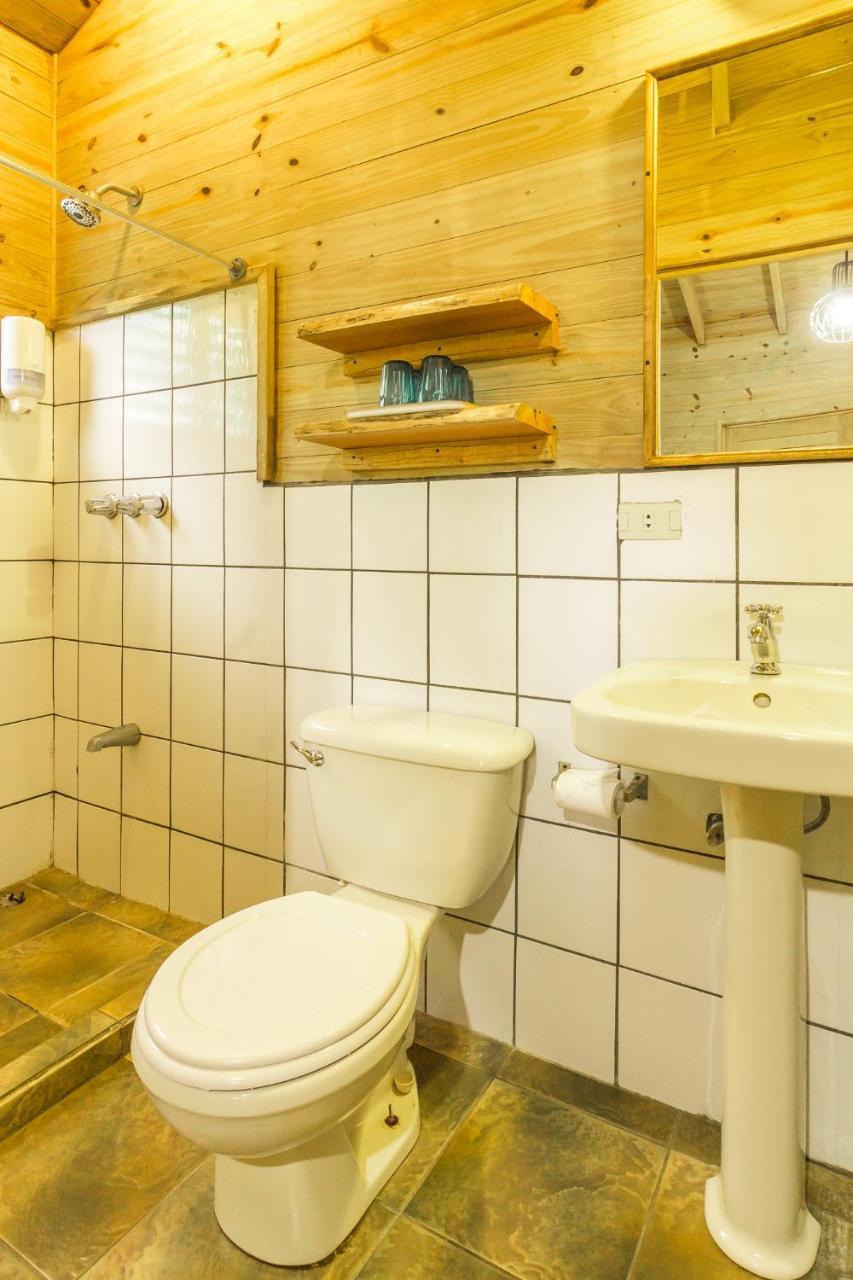 Hotel El Mono Feliz Ojochal Dış mekan fotoğraf